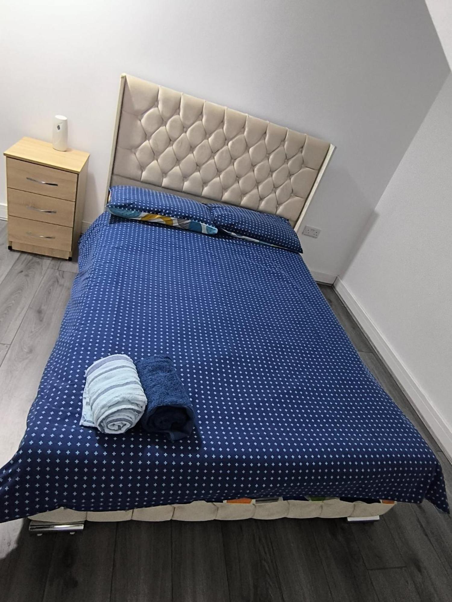 Spacious Full Home - Perfect For Families & Groups Oldbury  Eksteriør bilde