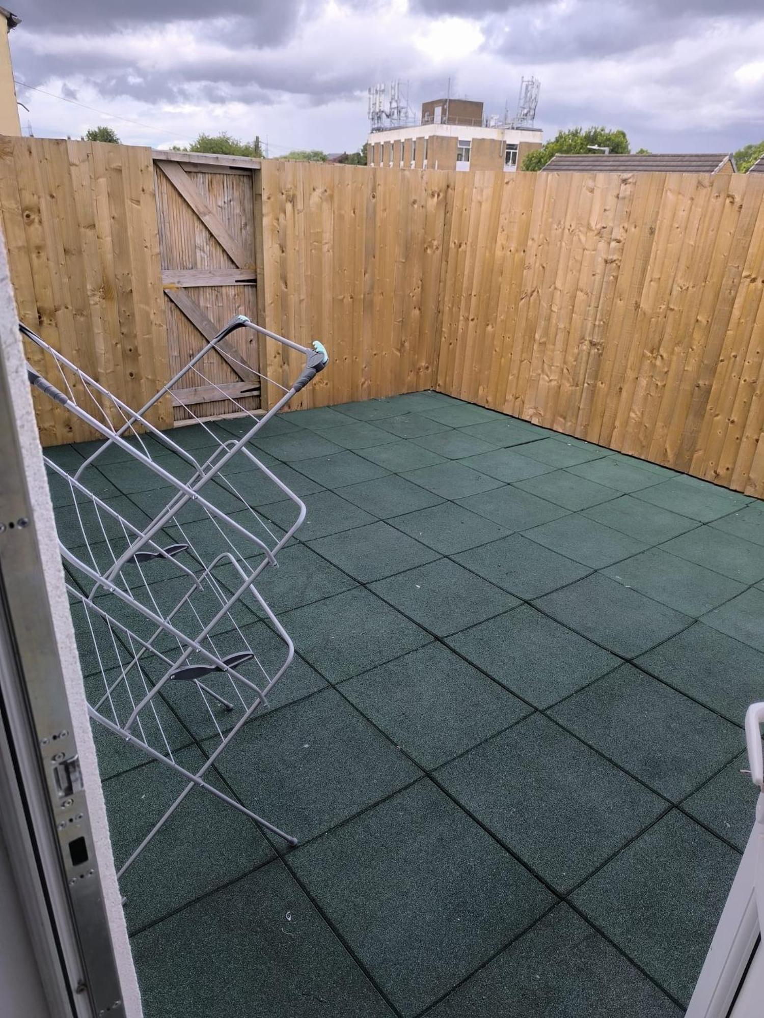 Spacious Full Home - Perfect For Families & Groups Oldbury  Eksteriør bilde